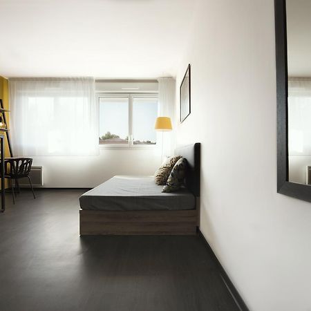 نيم Residence Uxco Kampus 30 Ex Suiteasy المظهر الخارجي الصورة