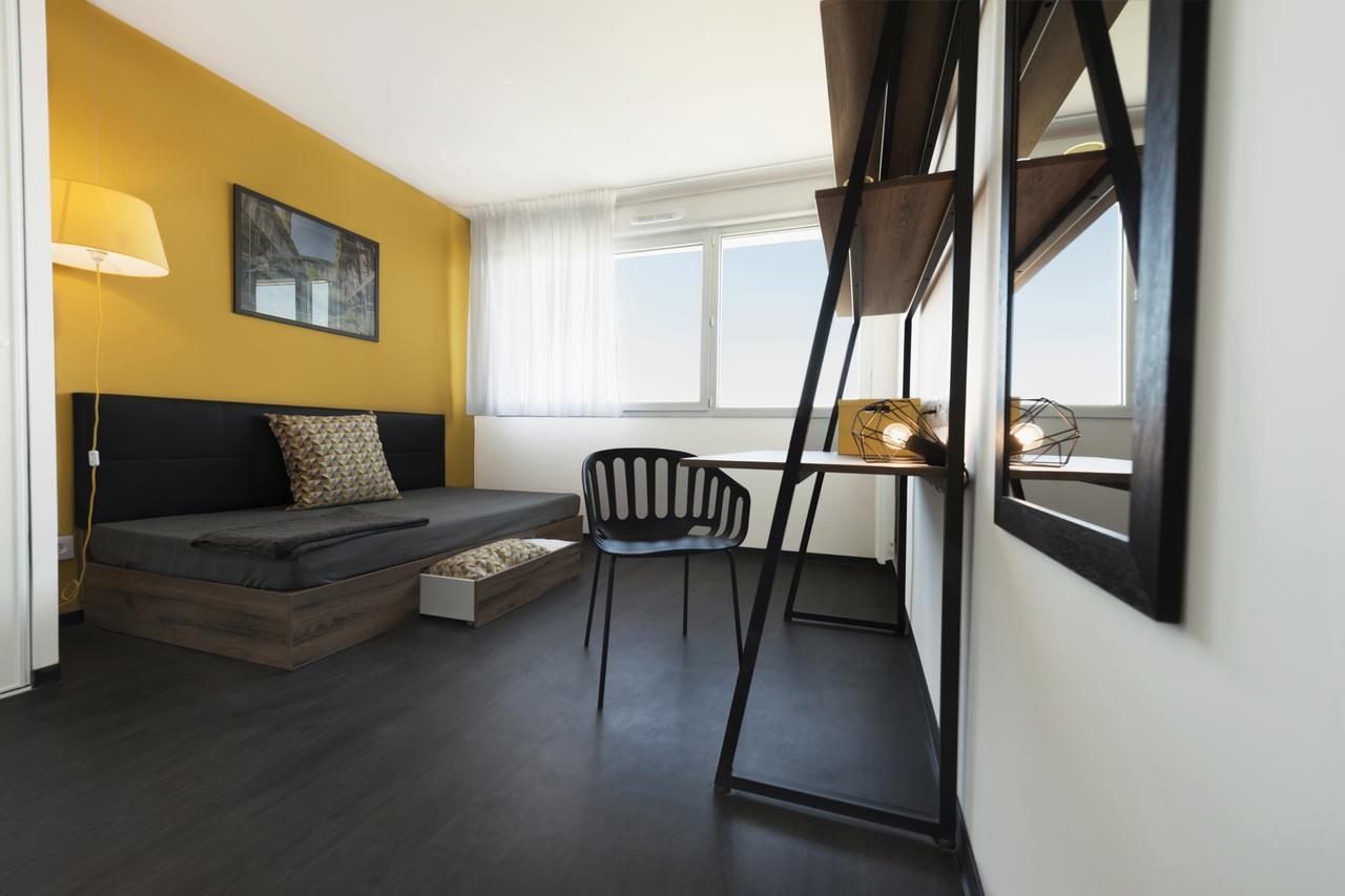 نيم Residence Uxco Kampus 30 Ex Suiteasy المظهر الخارجي الصورة